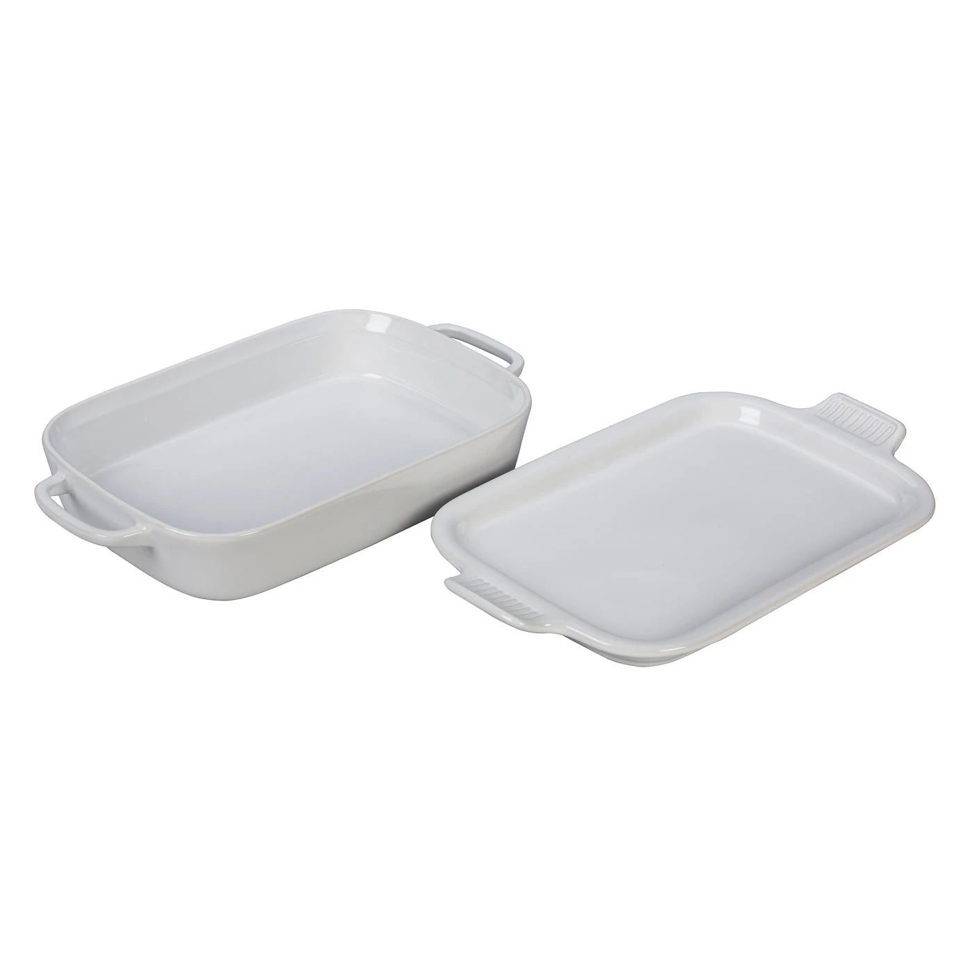 Le Creuset 2 3/4 Qt. (14 3/4" X 9" X 2 1/2") Rectangular Dish W/Platter Lid - White