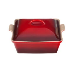 Le Creuset 2 1/2 Qt. (9") Heritage Covered Square Casserole - Cerise